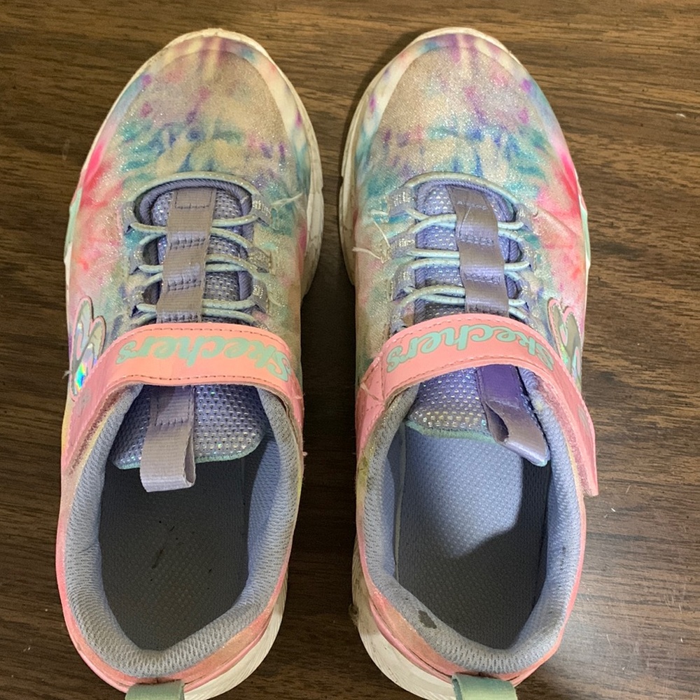 Skechers velcro tie dye sneakers